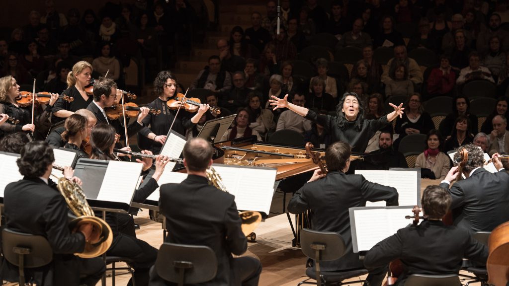 Mahler Chamber Orchestra performing with Mitsuko Uchida